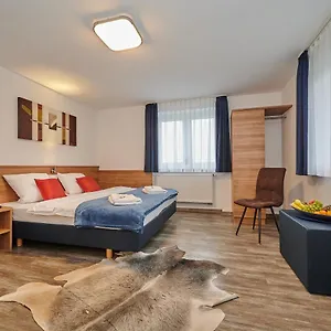 3* Hotel Sunny